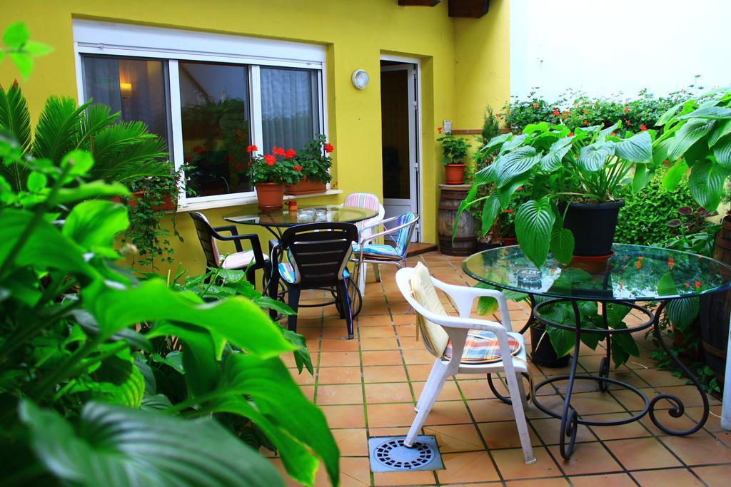 Hostal Escartín Sabiñánigo Habitación foto